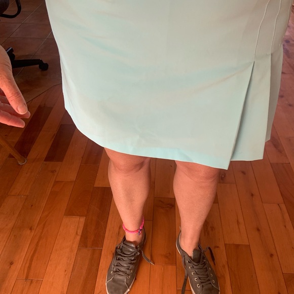 Golf out fit - Picture 4 of 10